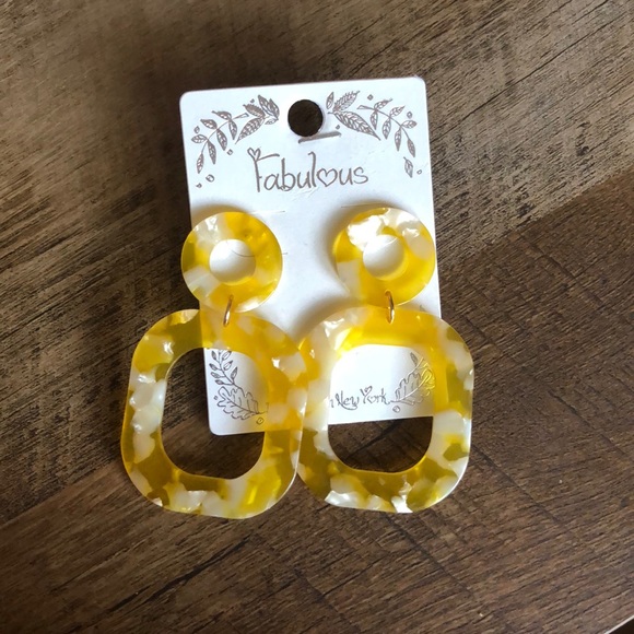 SOLD OUT - Picture 2 of 3